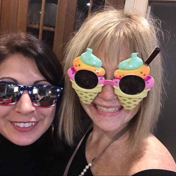 Meet your Posher, Rachael - Picture 1 of 1